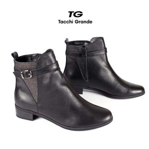 Large size black women's boots made of genuine leather in Kiev