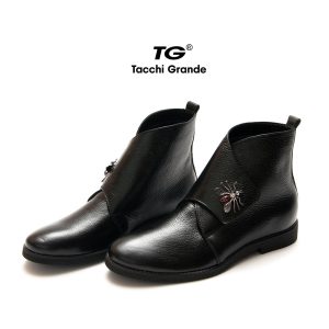 Large size black women's boots for autumn buy in Kiev