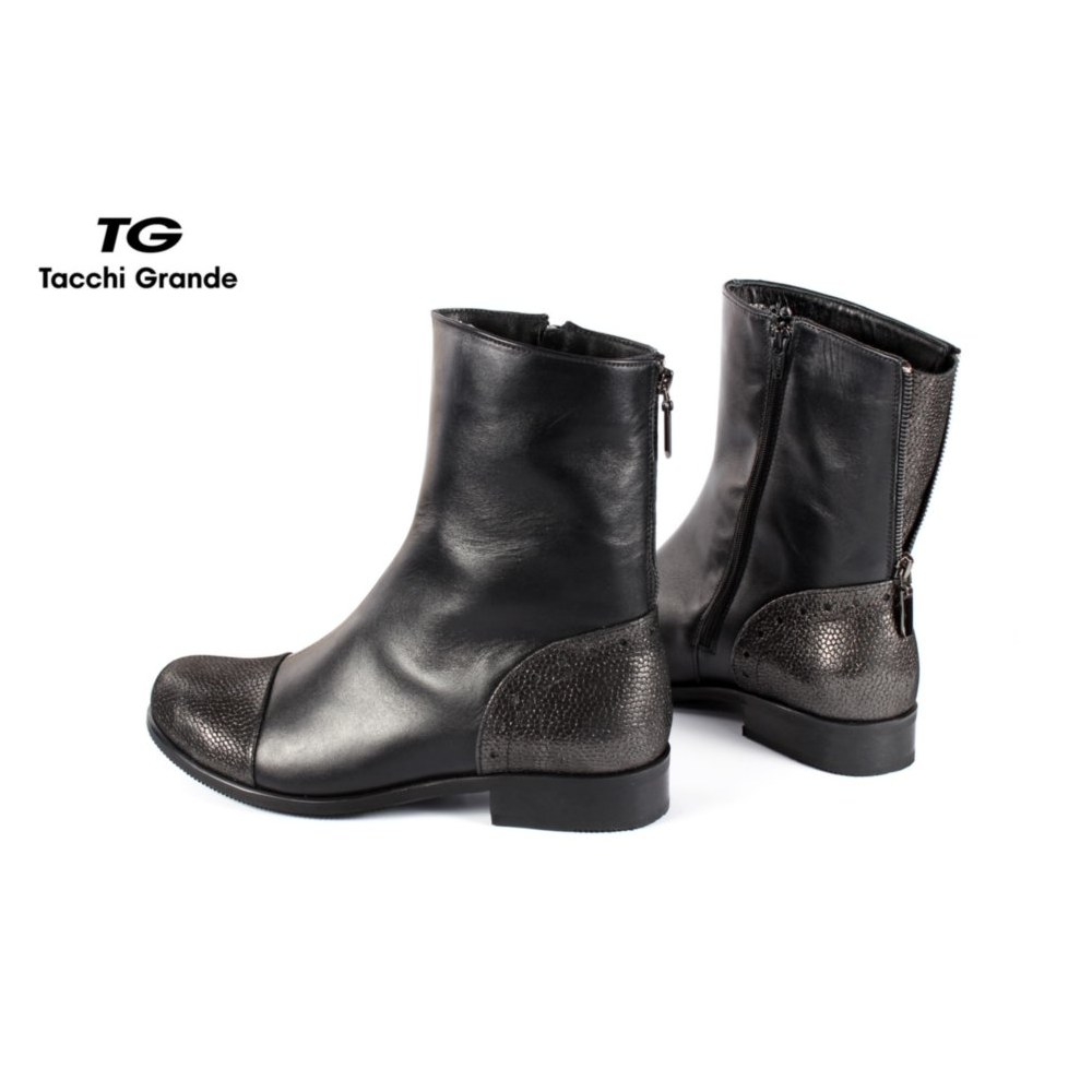 Buy women's leather boots
